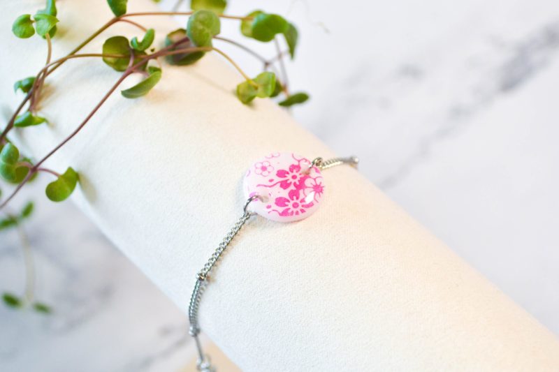 Bracelet Polymere Sakura Fuchsia argent cote scaled 1