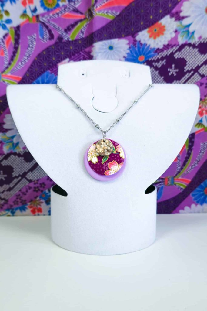 Collier Fantaisie Avec Plumes Et Strass - Polymère, Ruban Noir - Neuf Avec étiquettes